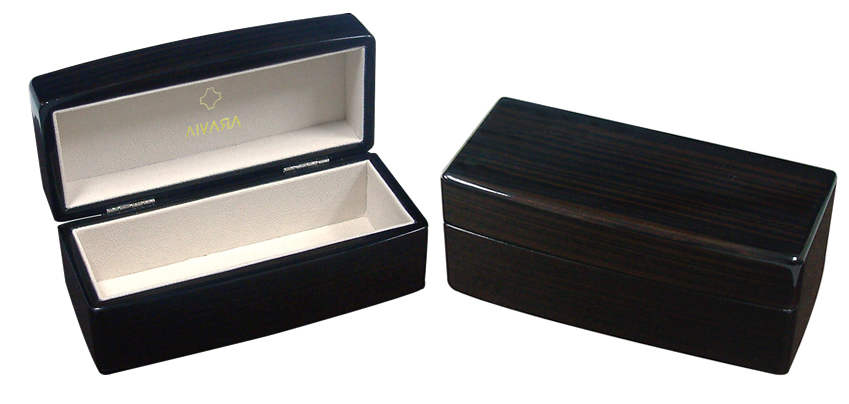 592 Small Wooden Case